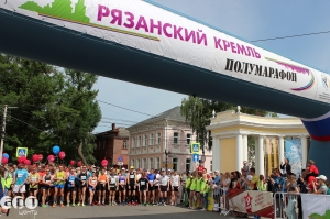 «Новые голоса» дали старт полумарафону «Рязанский Кремль»