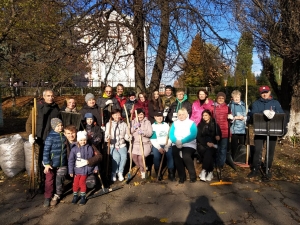 Субботник во Дворце!