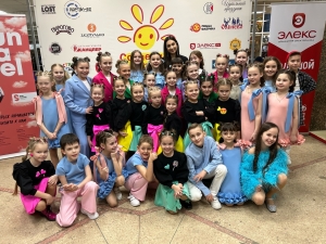 Студия эстрадного вокала «L-Kids Music» приняла участие в XХXI Международном конкурсе детского и молодёжного творчества «Солнечный зайчик»