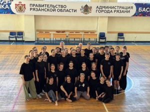 Мастер-классы Татьяны Тарабановой объединили три танцевальных коллектива РГДДТ: новый опыт и вдохновение