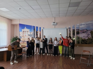 Творческий праздник поколений: в клубе 