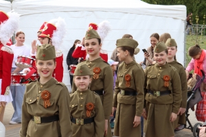 Яркие выступления коллективов Дворца детского творчества на праздновании 80-летия Победы