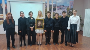 В Рязанском Дворце Первых прошли показы спектакля «Чучело» поэтического театра «Вдохновение»
