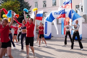 Педагоги и воспитанники Дворца Первых приняли участие в празднике Движения Первых ко Дню знаний
